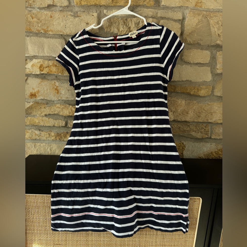 Women’s size M casual navy and white striped dress. Hatley brand with zip back.